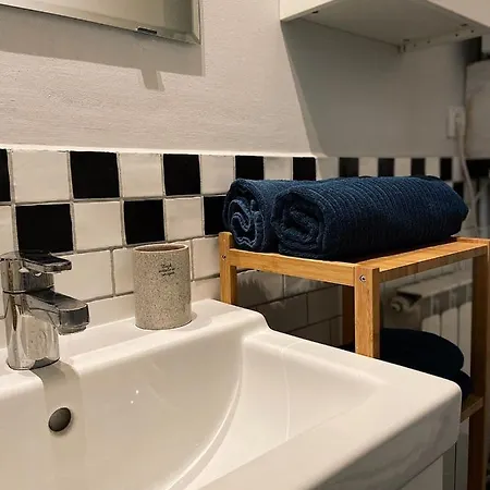 Vintage Opera Apartment *
