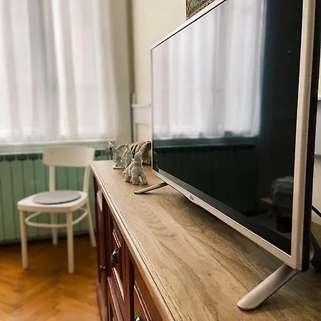 Vintage Opera Apartment Budapest